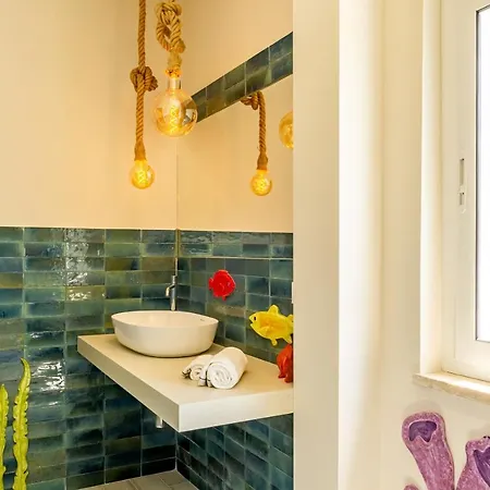Isavi Apartment *