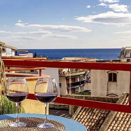 Isavi Apartment Giardini Naxos