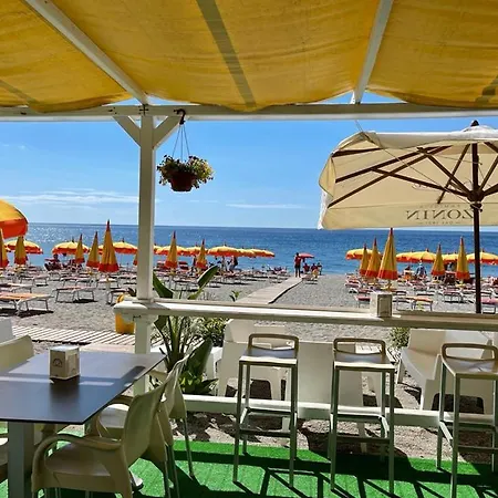 Isavi Giardini Naxos